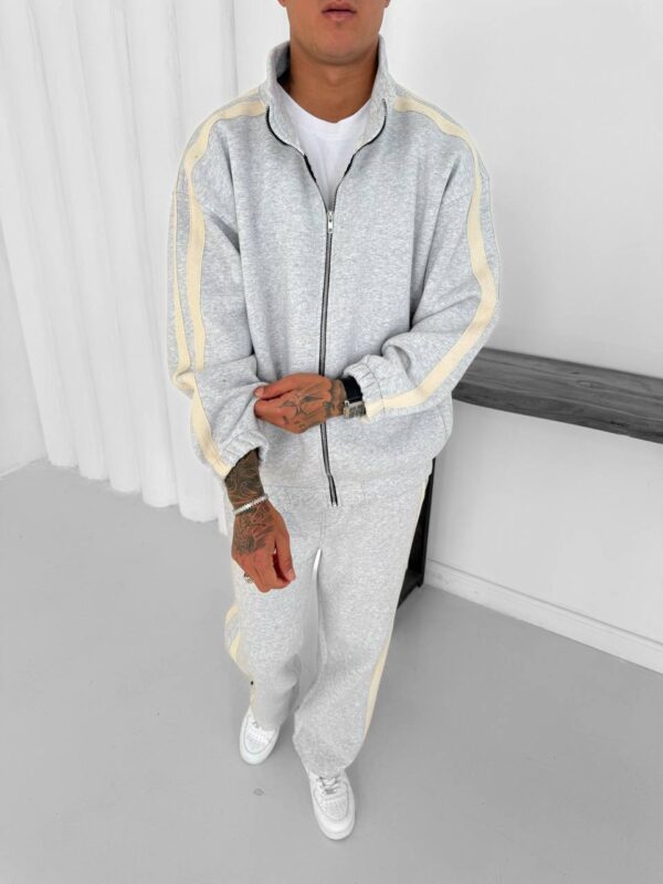 طقم رجالي - رياضي رمادي