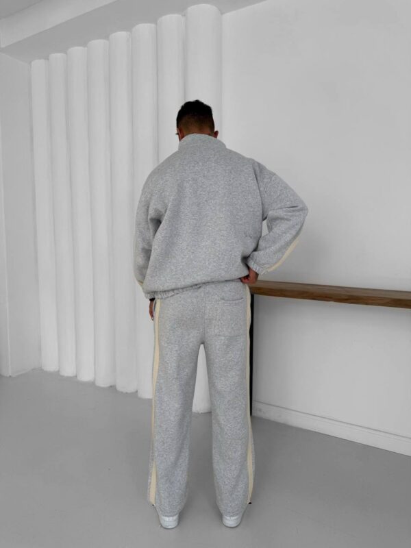 طقم رجالي - رياضي رمادي